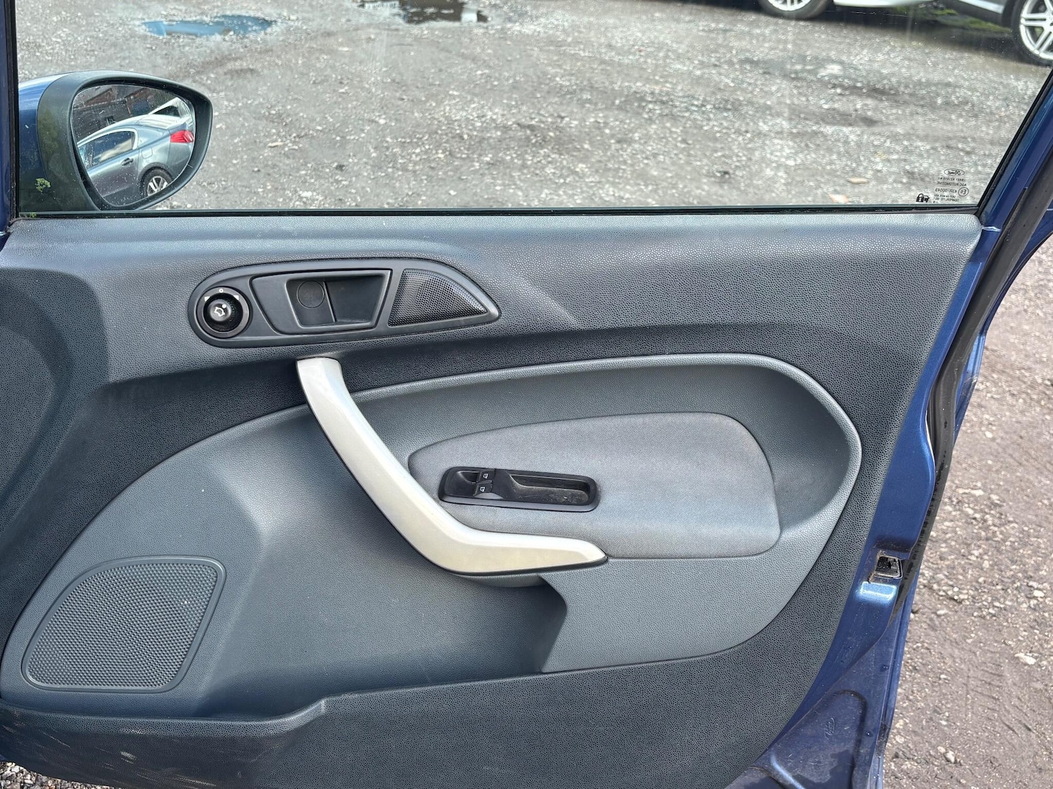 Used Ford Fiesta 2009 for sale - 76360680: Photo 12
