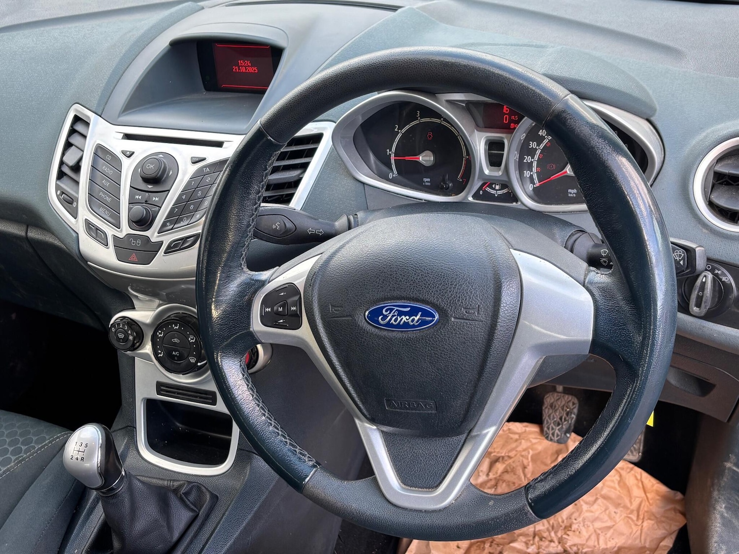 Used Ford Fiesta 2009 for sale - 76360680: Photo 13