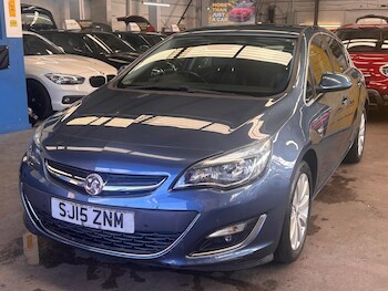 Used Vauxhall Astra 2015 for sale - 78276002: Photo