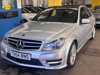 Used Mercedes-Benz C Class 2014 for sale - 79116623: Photo