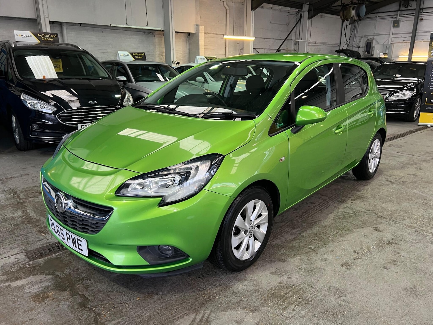 Used Vauxhall Corsa 2015 for sale - 77425397: Photo 2