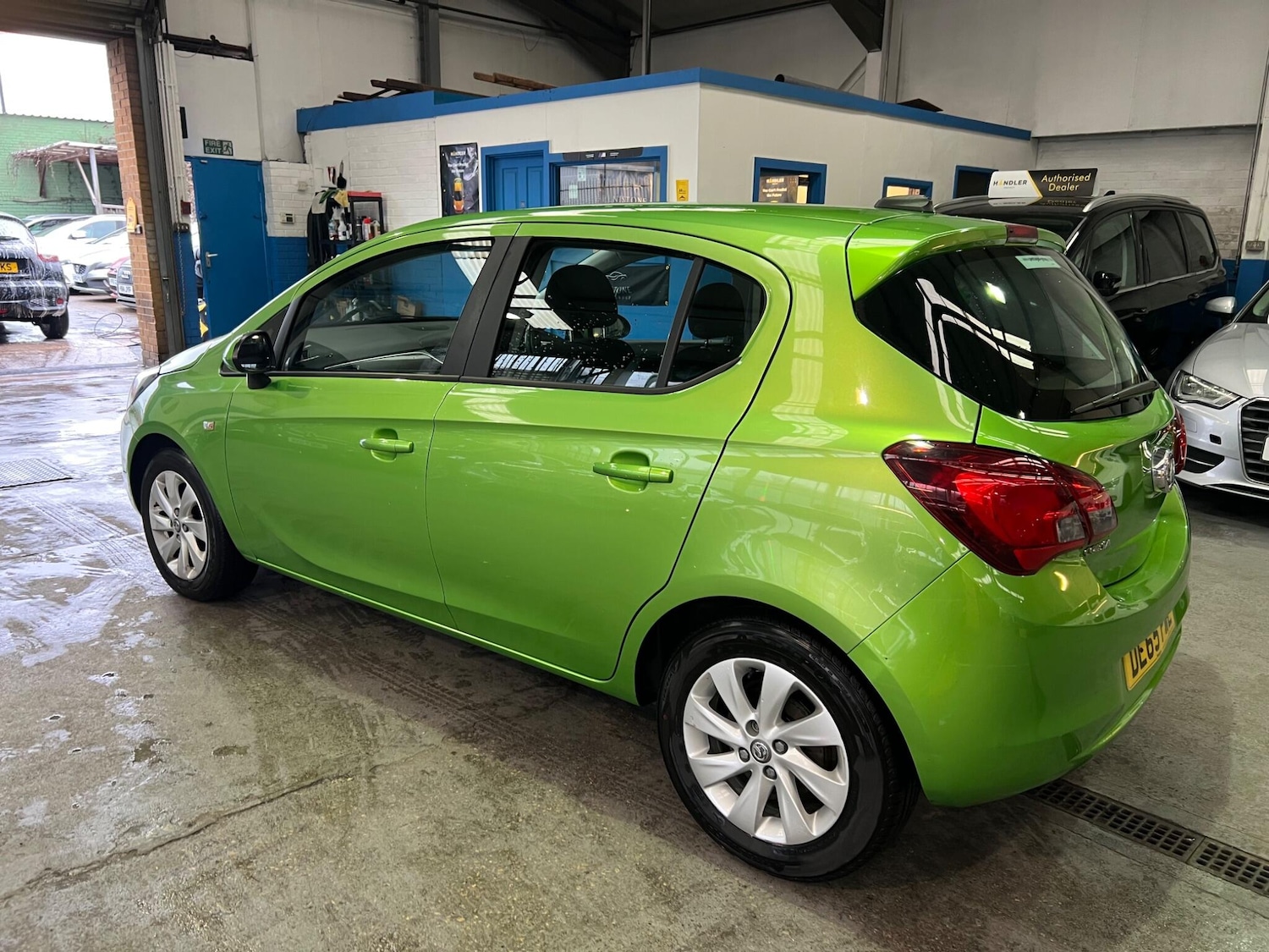 Used Vauxhall Corsa 2015 for sale - 77425397: Photo 4