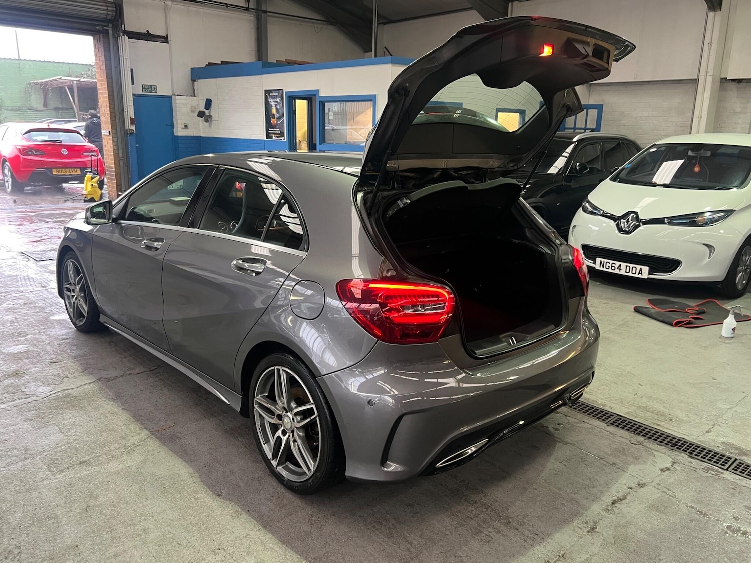 Used Mercedes-Benz A-Class 2017 for sale - 77109592: Photo 10