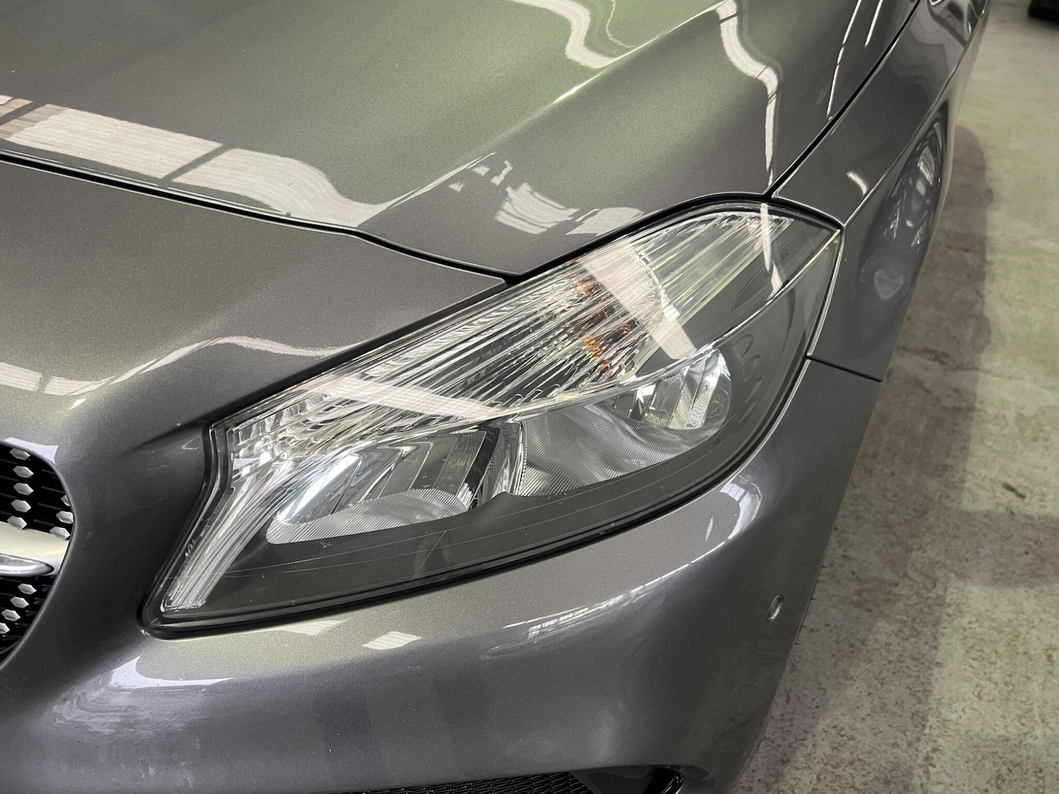 Used Mercedes-Benz A-Class 2017 for sale - 77109592: Photo 32