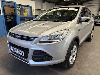 Used Ford Kuga 2015 for sale - 79401540: Photo