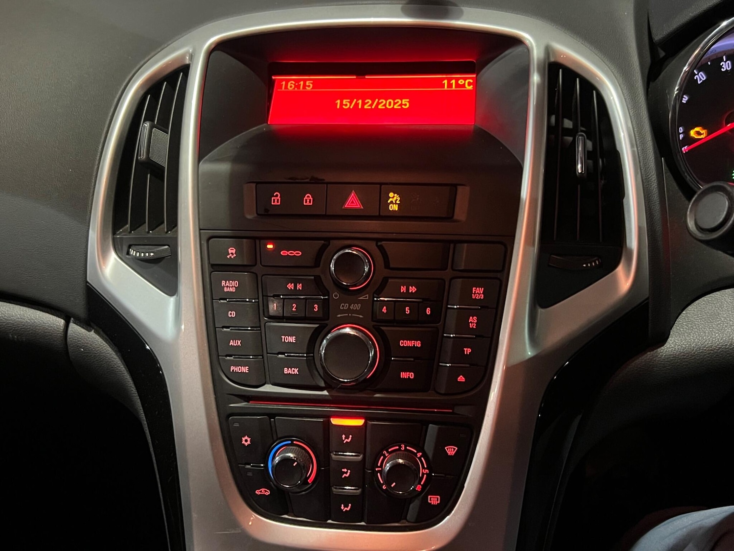 Used Vauxhall Astra GTC 2013 for sale - 77016350: Photo 15