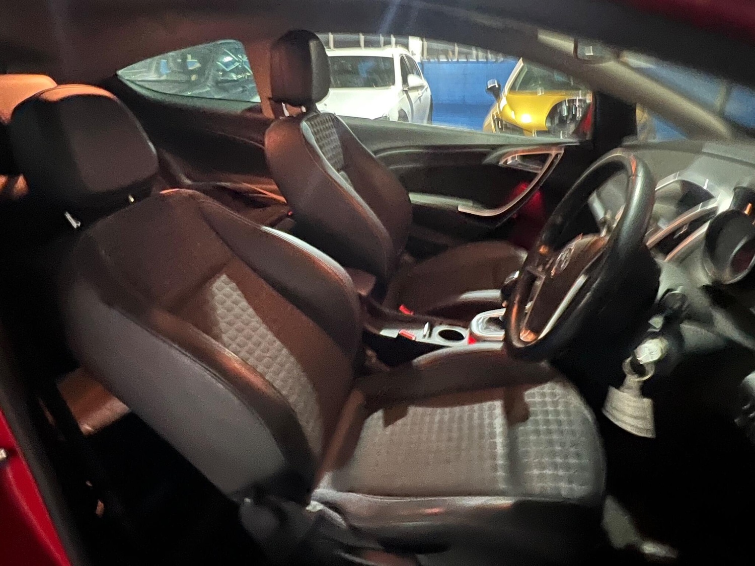 Used Vauxhall Astra GTC 2013 for sale - 77016350: Photo 22