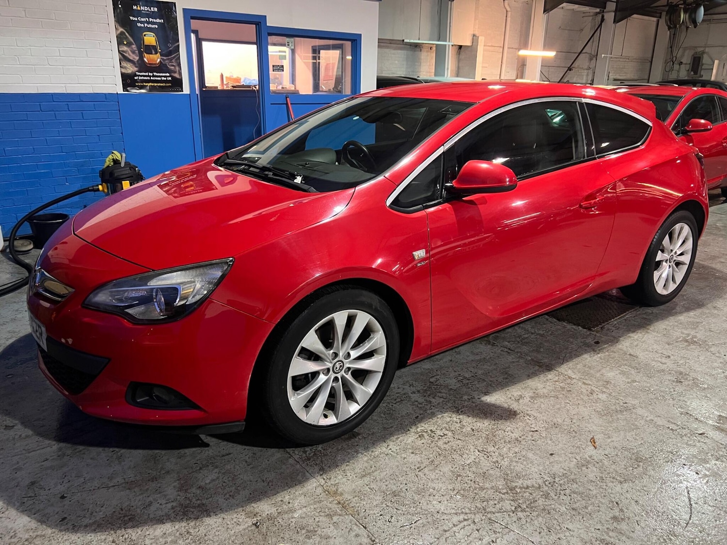 Used Vauxhall Astra GTC 2013 for sale - 77016350: Photo 5