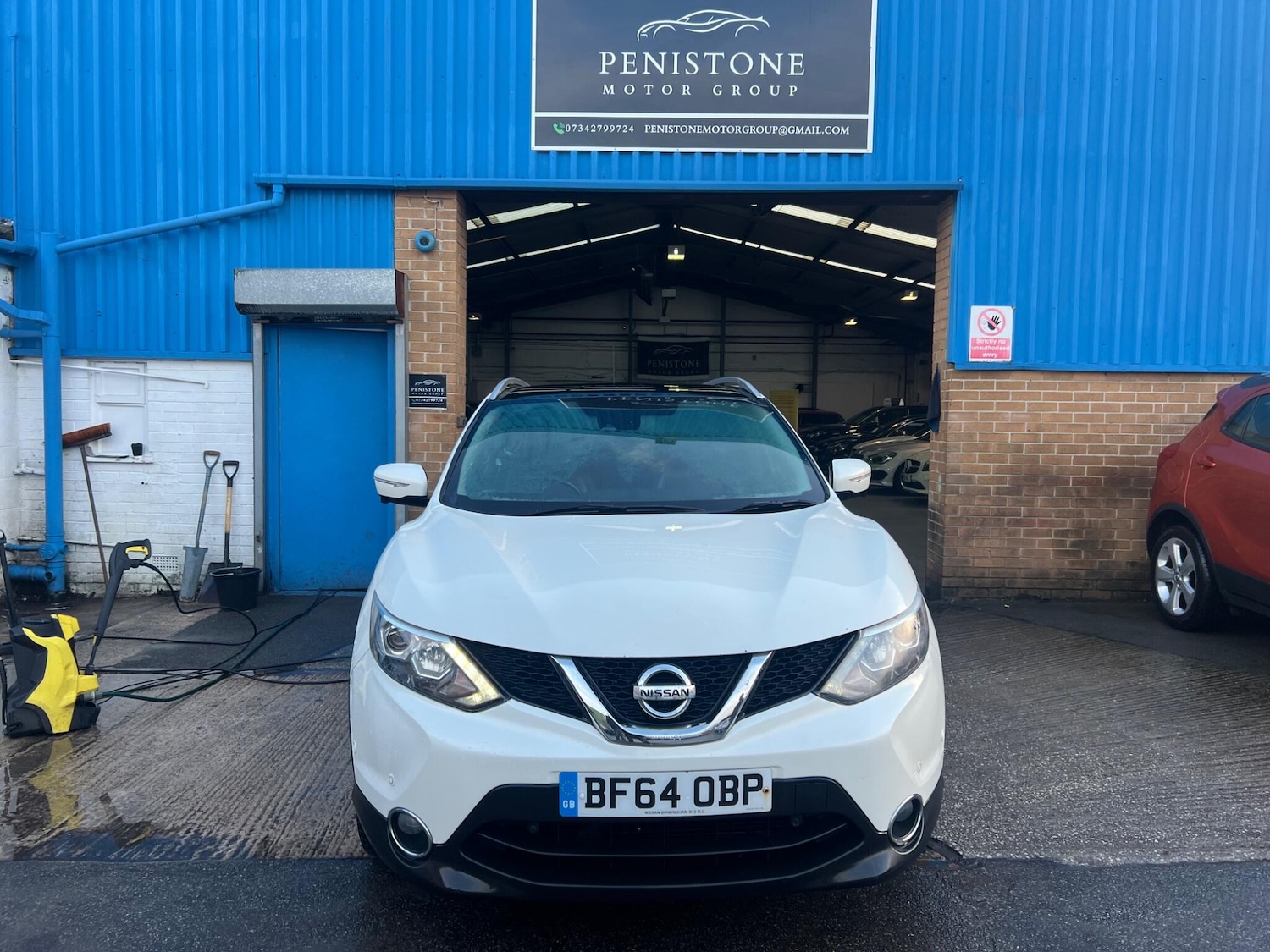 Used Nissan Qashqai 2014 for sale - 77573859: Photo 2