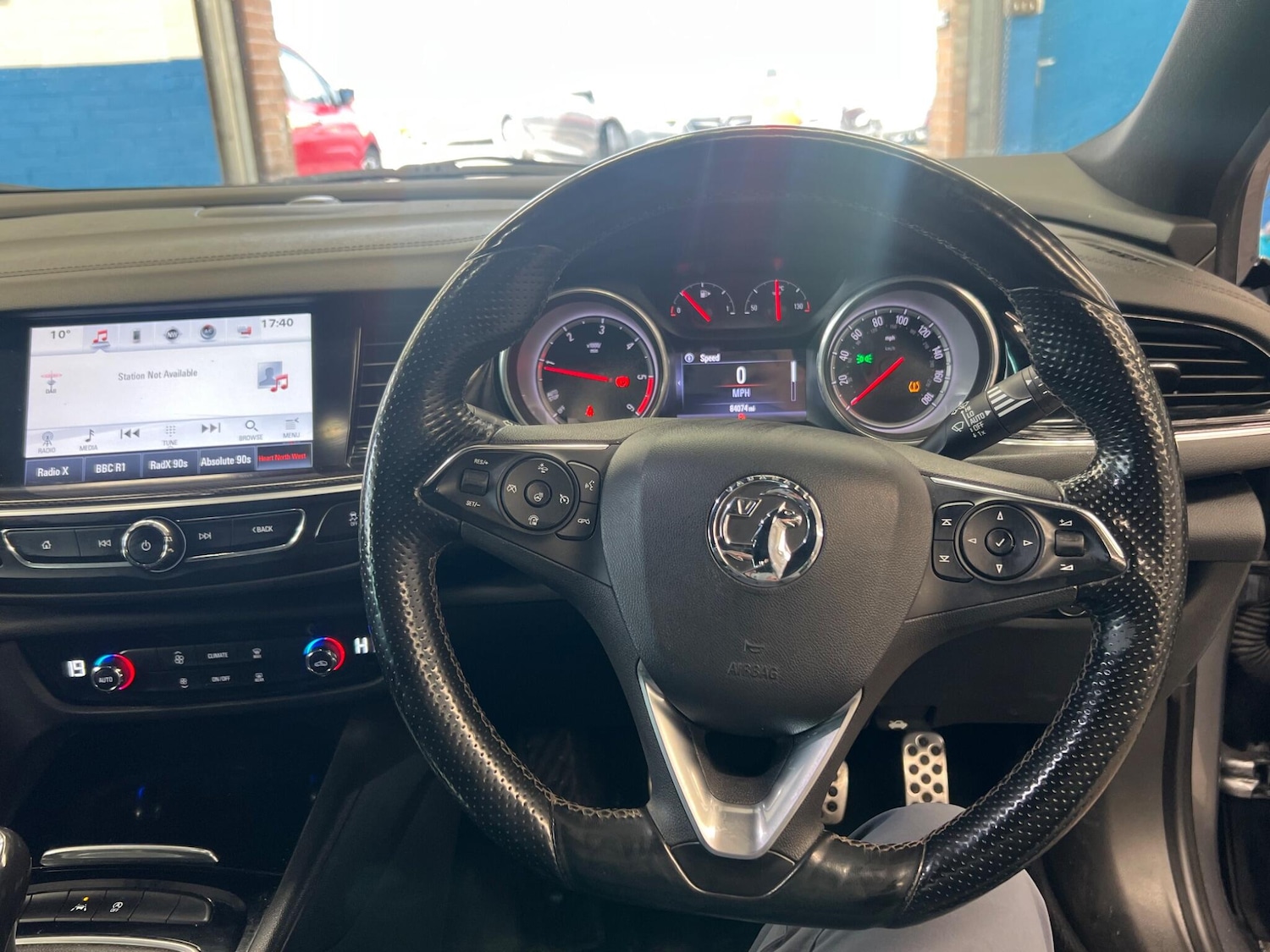 Used Vauxhall Insignia 2018 for sale - 77925918: Photo 26