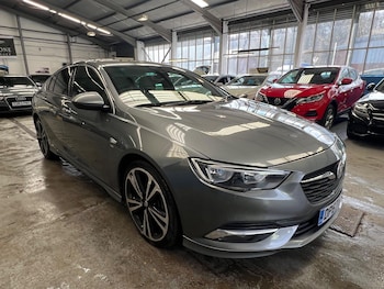 Used Vauxhall Insignia 2018 for sale - 77925918: Photo
