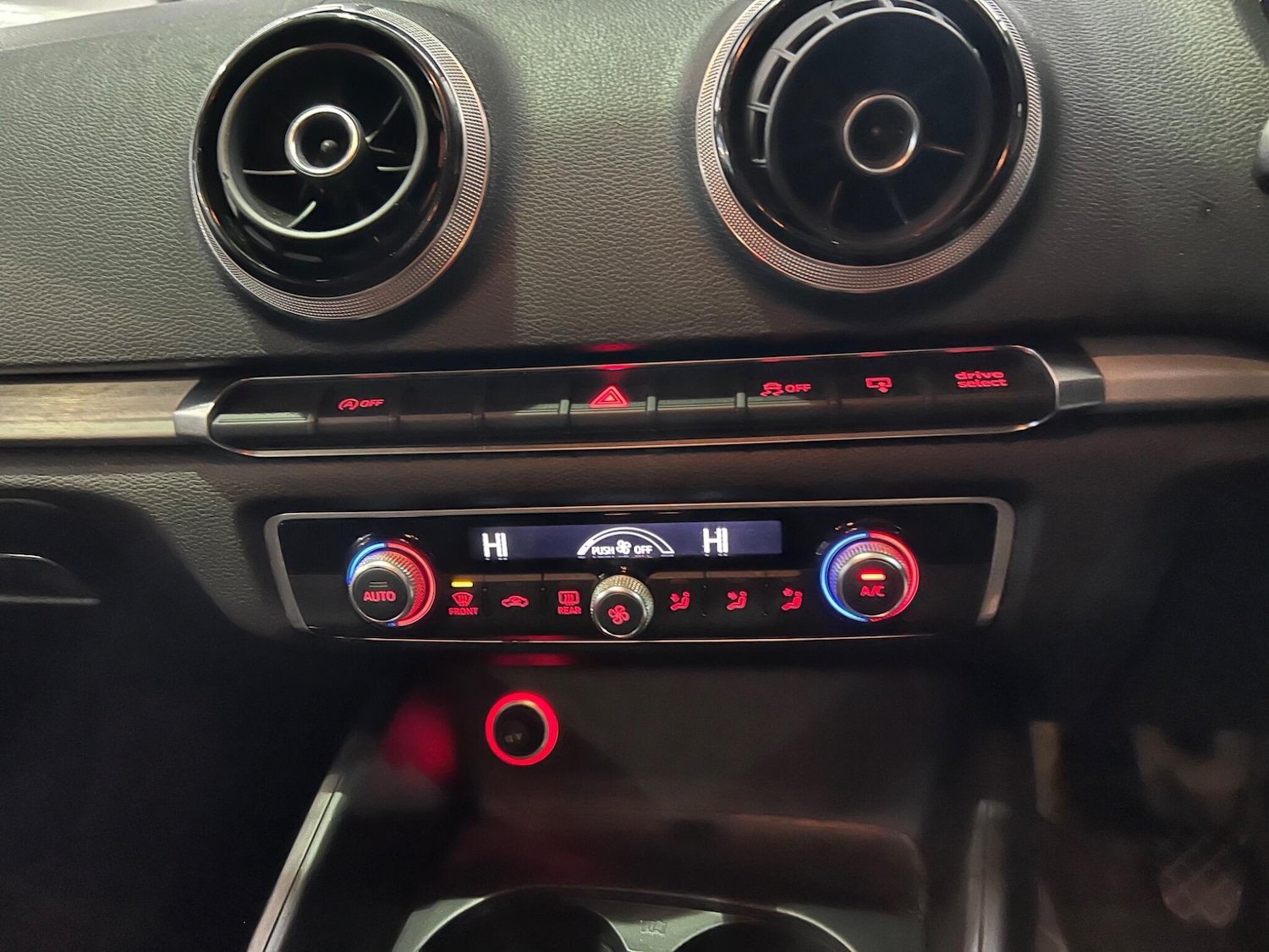 Used Audi A3 2013 for sale - 77279431: Photo 28