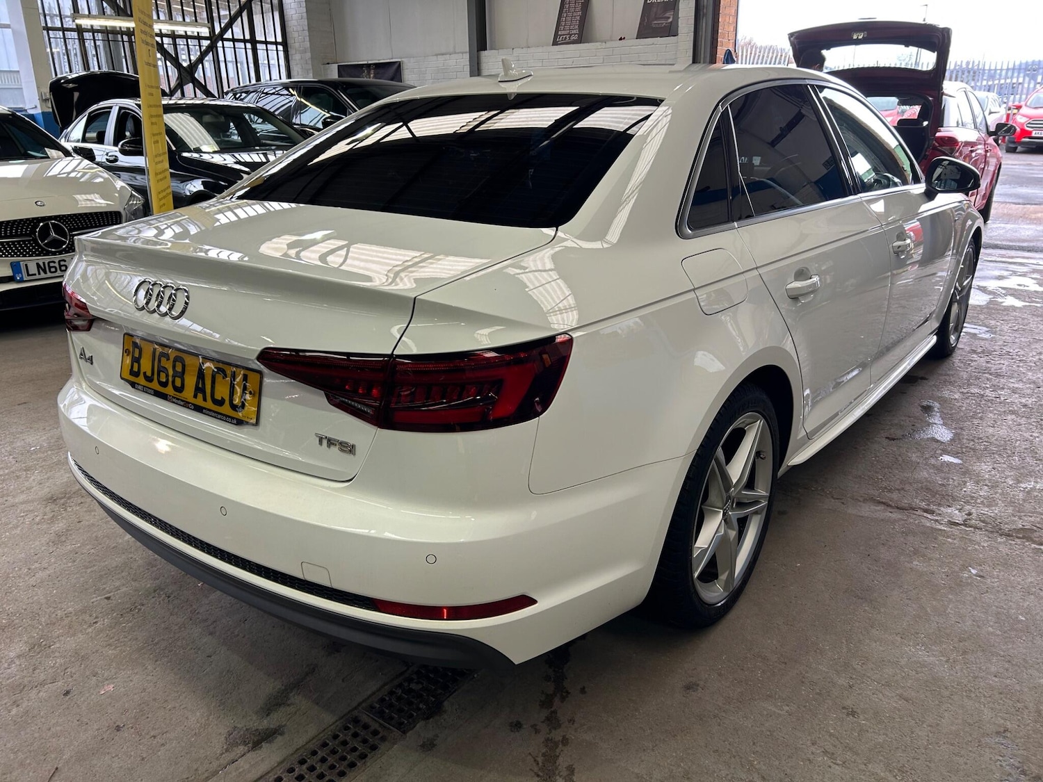 Used Audi A4 2018 for sale - 77783044: Photo 8