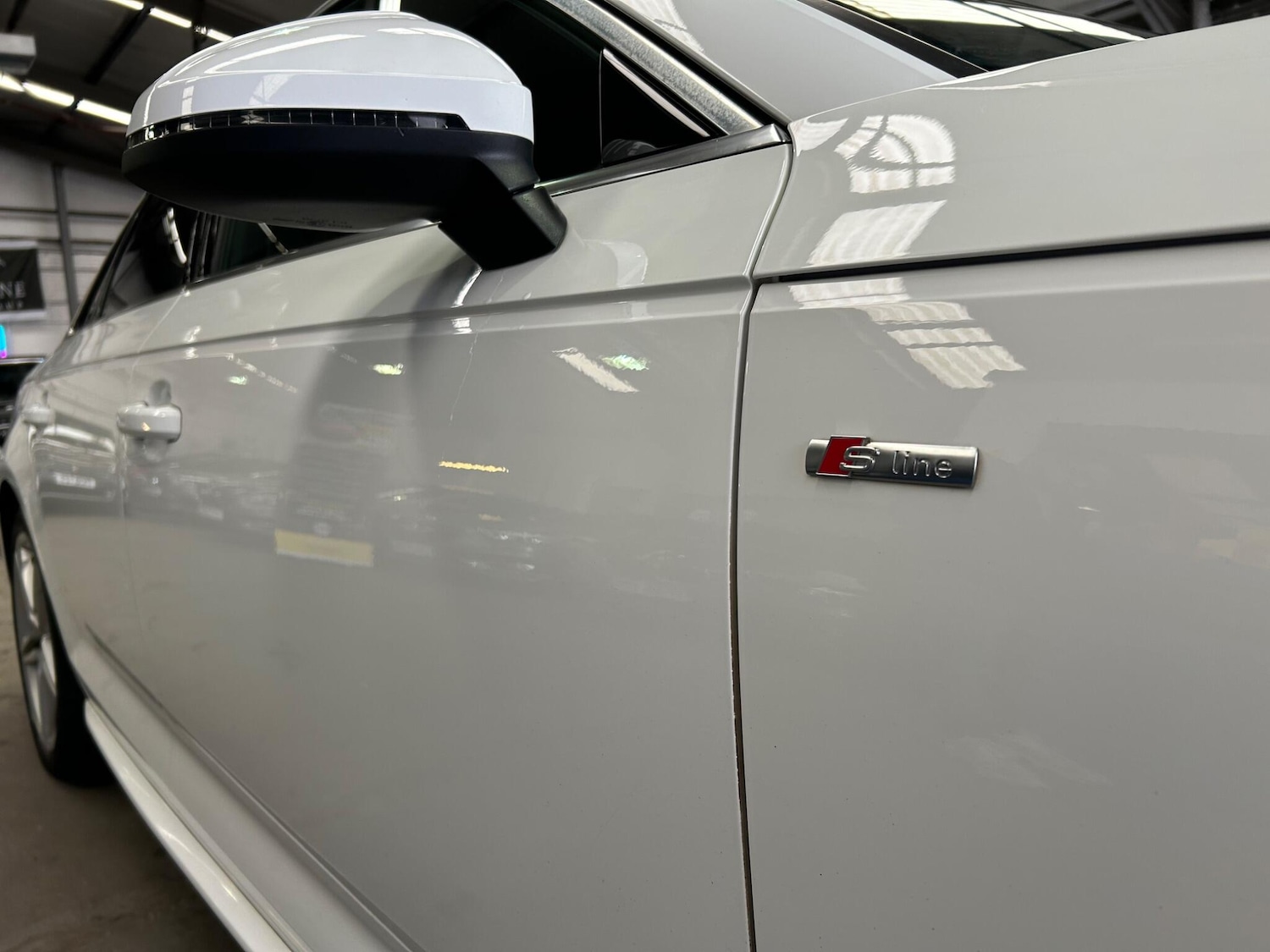 Used Audi A4 2018 for sale - 77783044: Photo 9