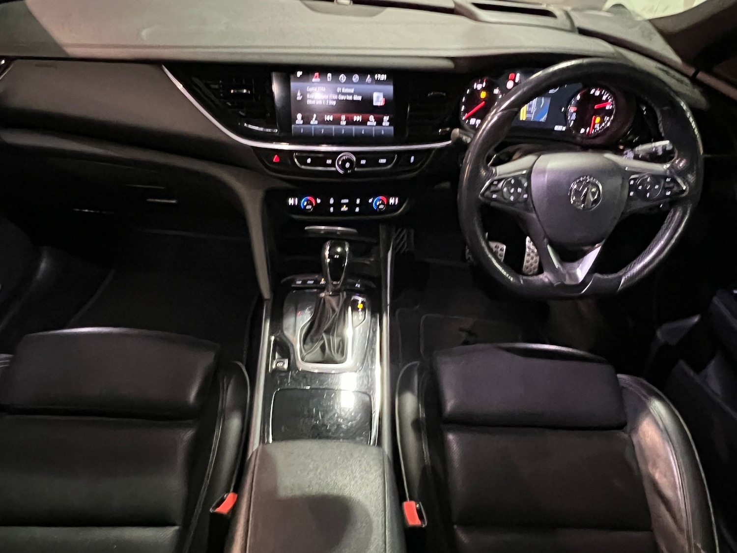 Used Vauxhall Insignia 2018 for sale - 76799440: Photo 29