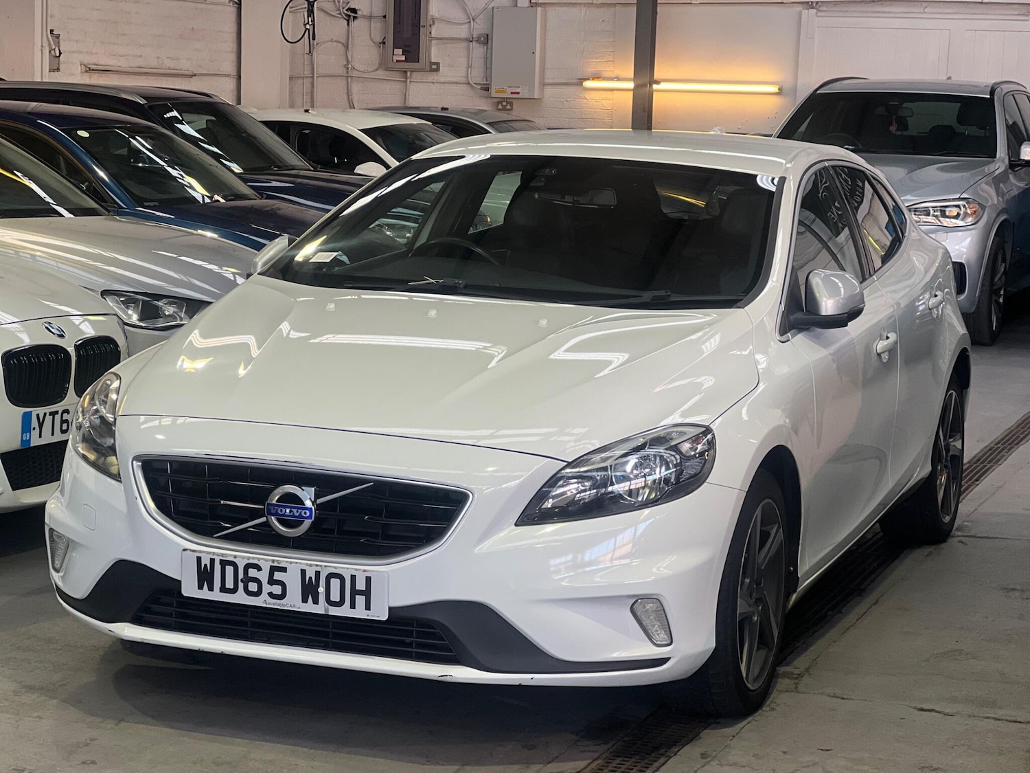 Used Volvo V40 2015 for sale - 77410888: Photo 3