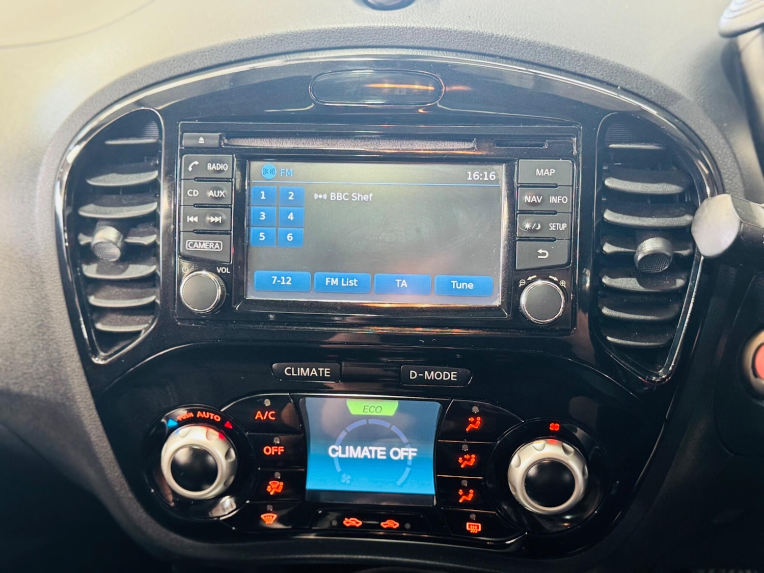 Used Nissan Juke 2016 for sale - 78204011: Photo 28