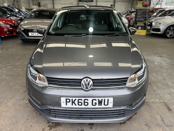 Used Volkswagen Polo 2016 for sale - 79564711: Photo
