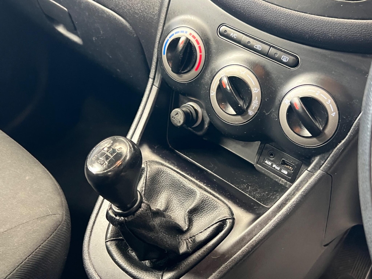 Used Hyundai i10 2013 for sale - 78007362: Photo 18