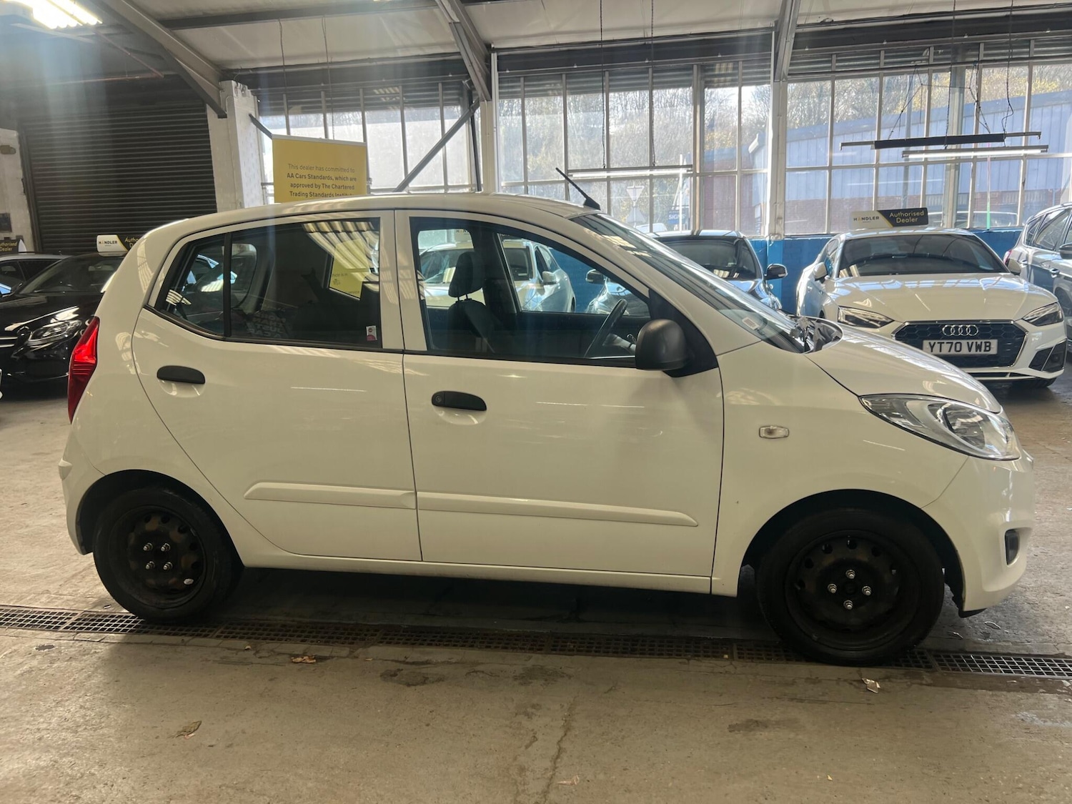 Used Hyundai i10 2013 for sale - 78007362: Photo 5