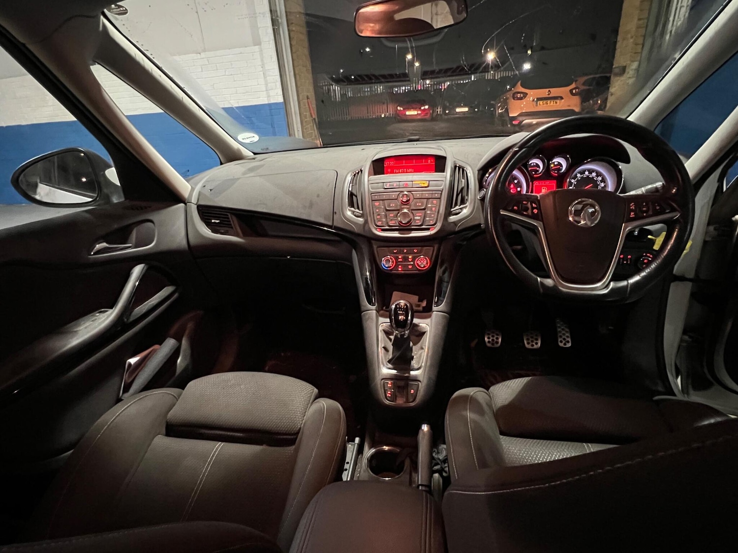 Used Vauxhall Zafira 2015 for sale - 77574133: Photo 13