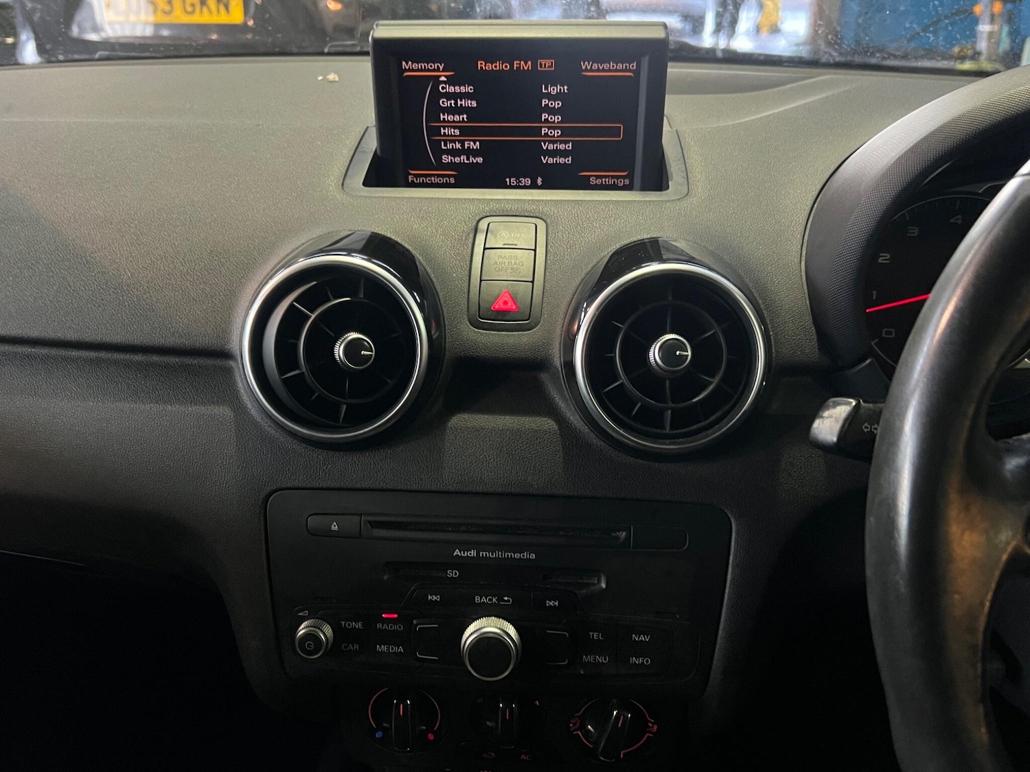 Used Audi A1 2011 for sale - 77130912: Photo 16