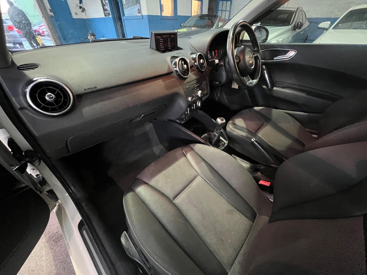 Used Audi A1 2011 for sale - 77130912: Photo 20