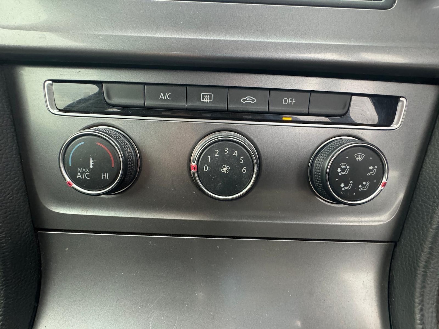 Used Volkswagen Golf 2015 for sale - 77074113: Photo 11