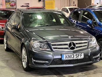 Used Mercedes-Benz C Class 2013 for sale - 77671160: Photo