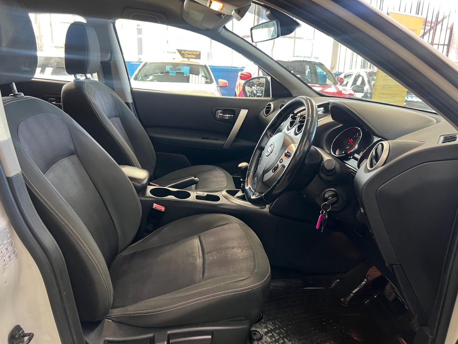 Used Nissan Qashqai 2012 for sale - 77738012: Photo 15