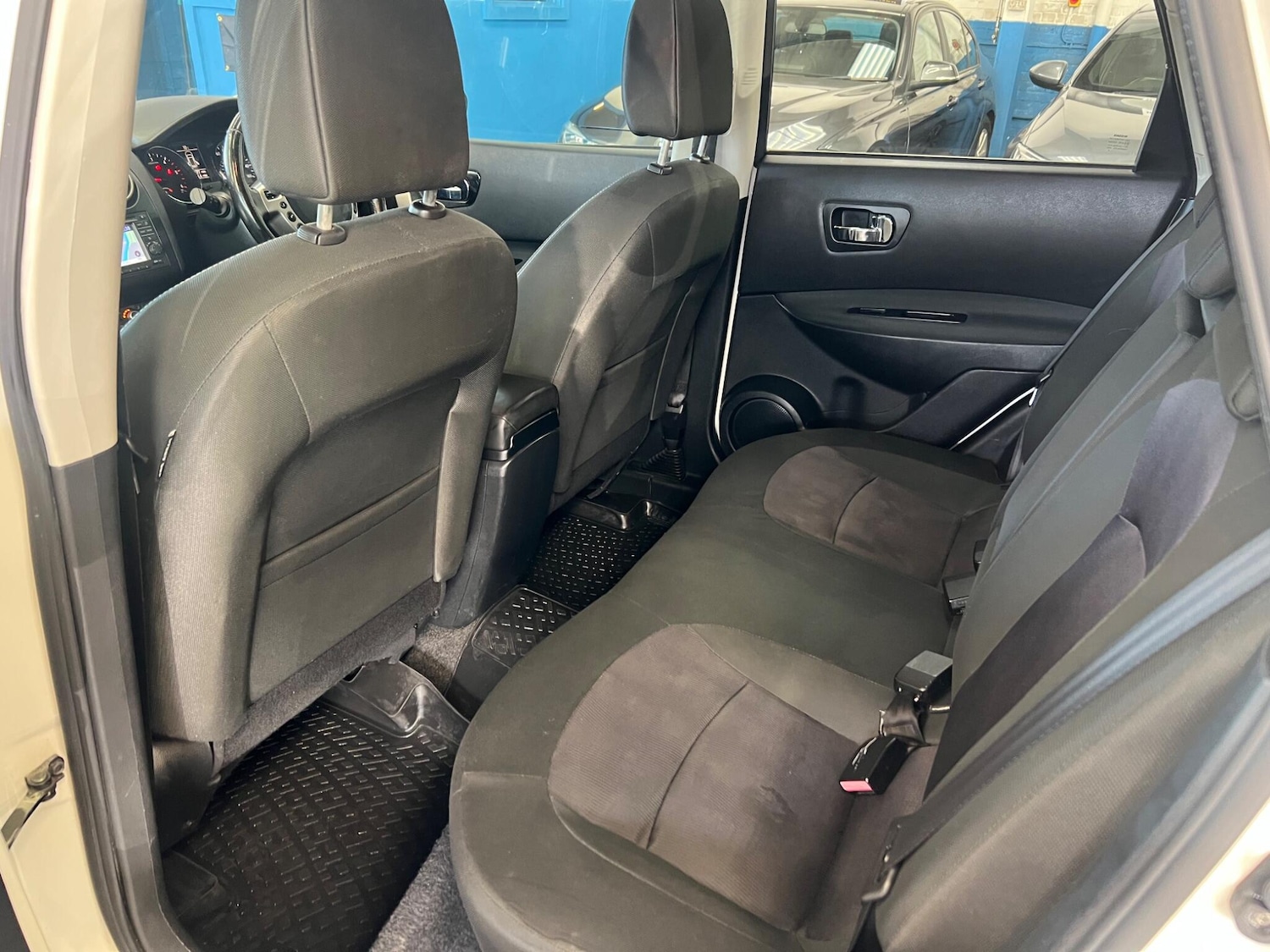 Used Nissan Qashqai 2012 for sale - 77738012: Photo 16