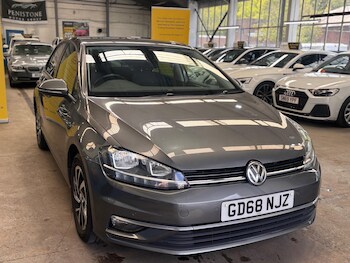 Used Volkswagen Golf 2019 for sale - 78405348: Photo