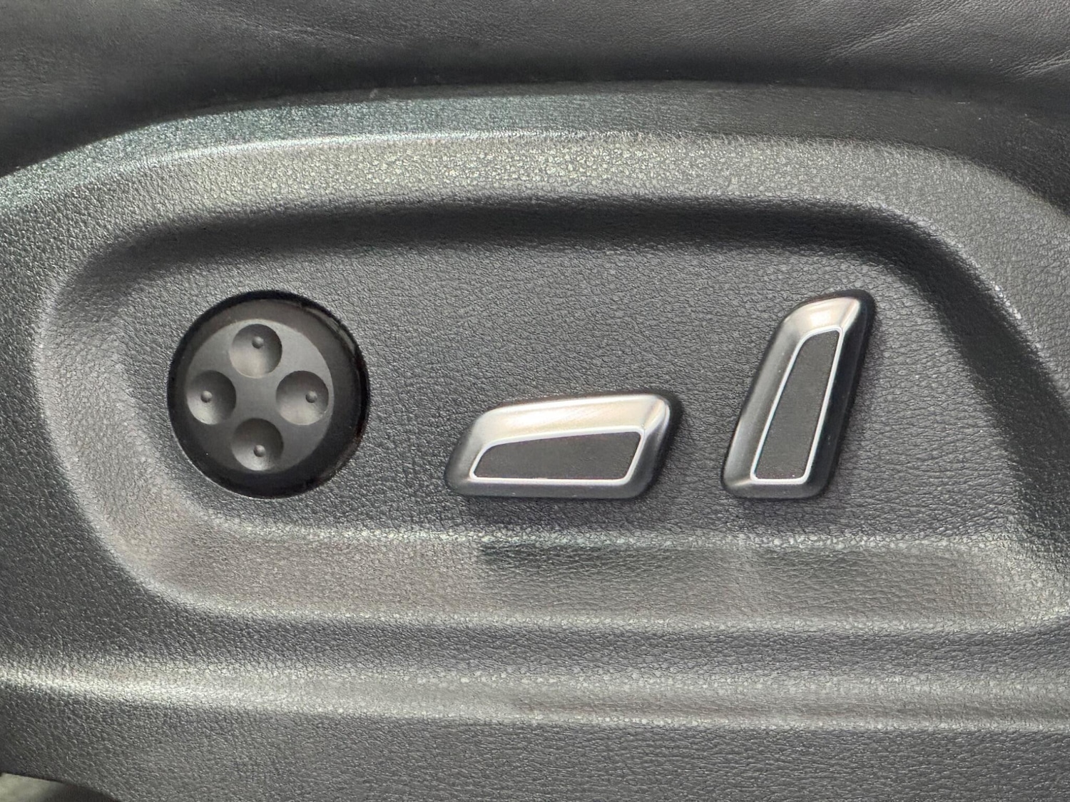 Used Audi Q5 2014 for sale - 78128100: Photo 38