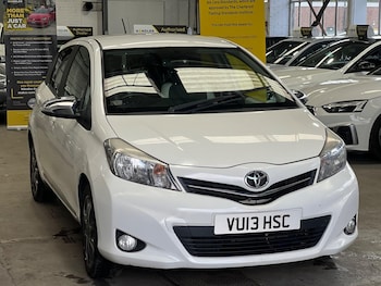 Used Toyota Yaris 2013 for sale - 78405135: Photo