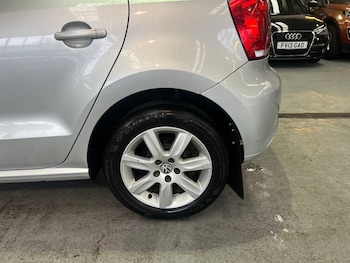 Used Volkswagen Polo 2012 for sale - 76799248: Photo