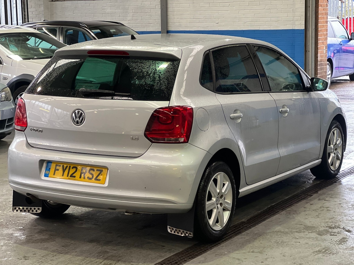 Used Volkswagen Polo 2012 for sale - 76799248: Photo 4