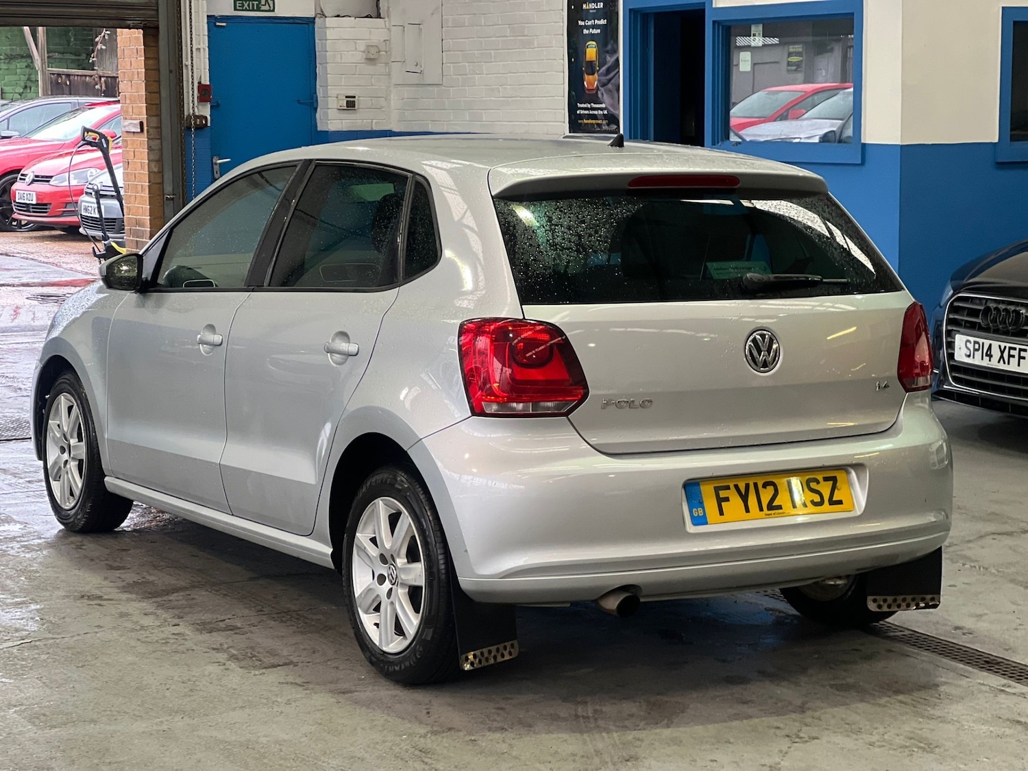 Used Volkswagen Polo 2012 for sale - 76799248: Photo 6