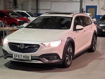 Used Vauxhall Insignia 2018 for sale - 77305239: Photo