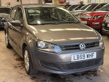 Used Volkswagen Polo 2010 for sale - 79613319: Photo