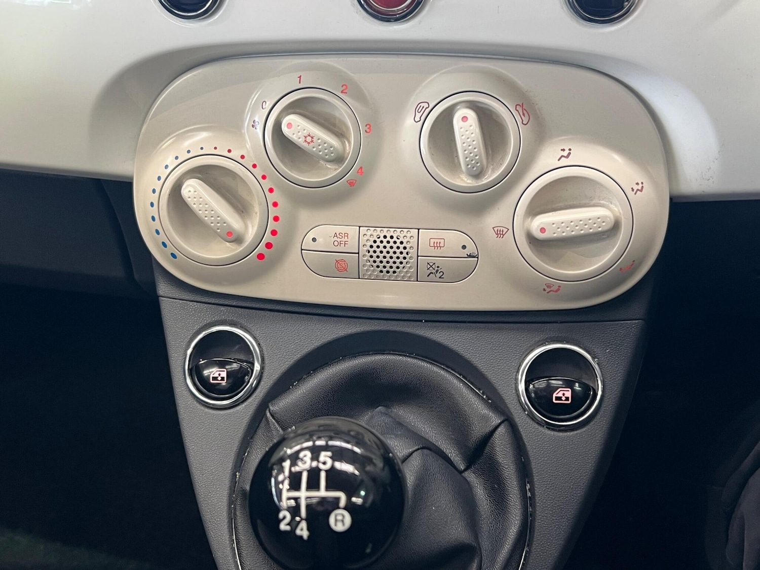 Used Fiat 500 2016 for sale - 77109679: Photo 16