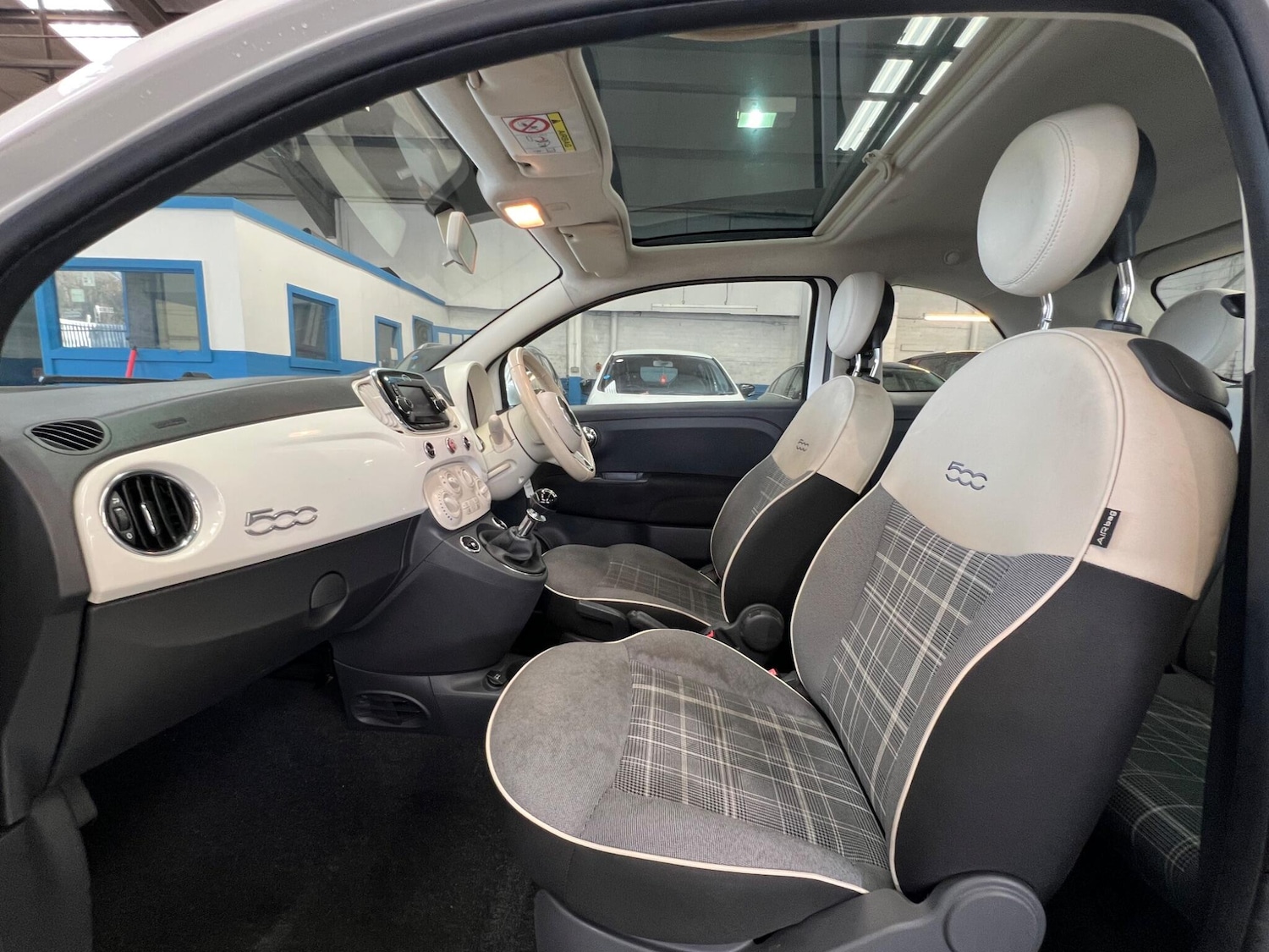 Used Fiat 500 2016 for sale - 77109679: Photo 30