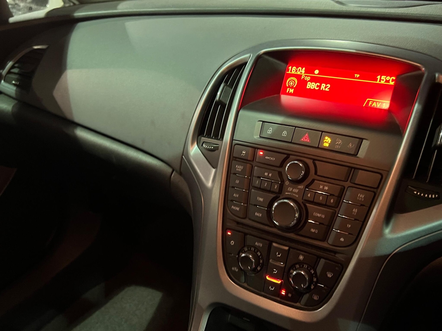 Used Vauxhall Astra GTC 2013 for sale - 77016117: Photo 24