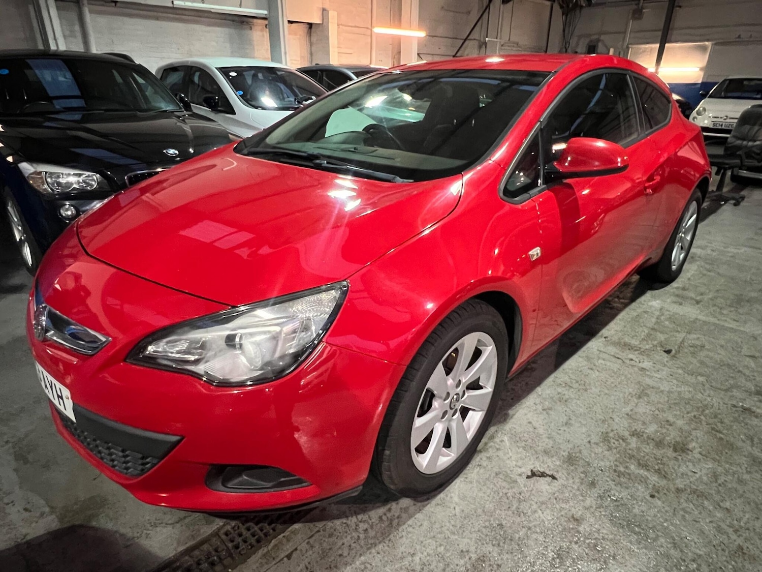 Used Vauxhall Astra GTC 2013 for sale - 77016117: Photo 3