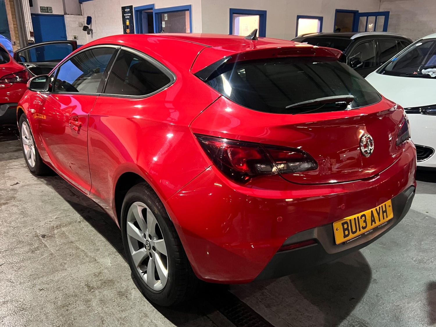 Used Vauxhall Astra GTC 2013 for sale - 77016117: Photo 5