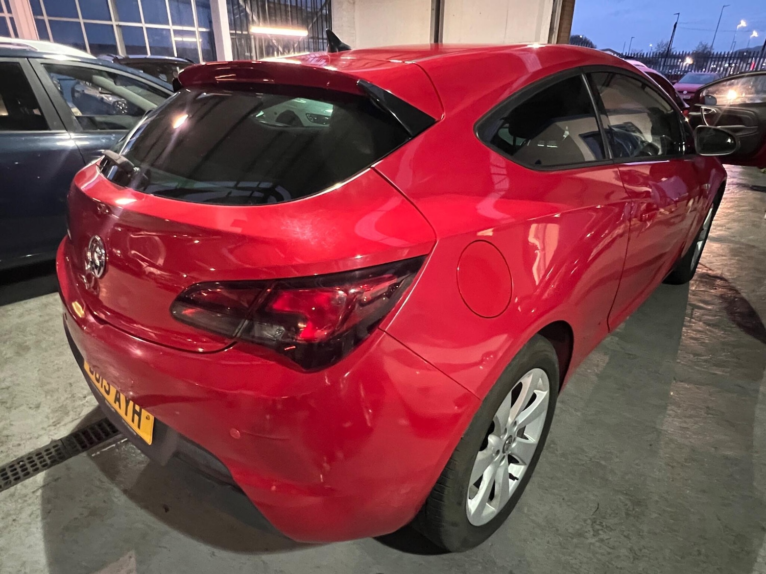 Used Vauxhall Astra GTC 2013 for sale - 77016117: Photo 6