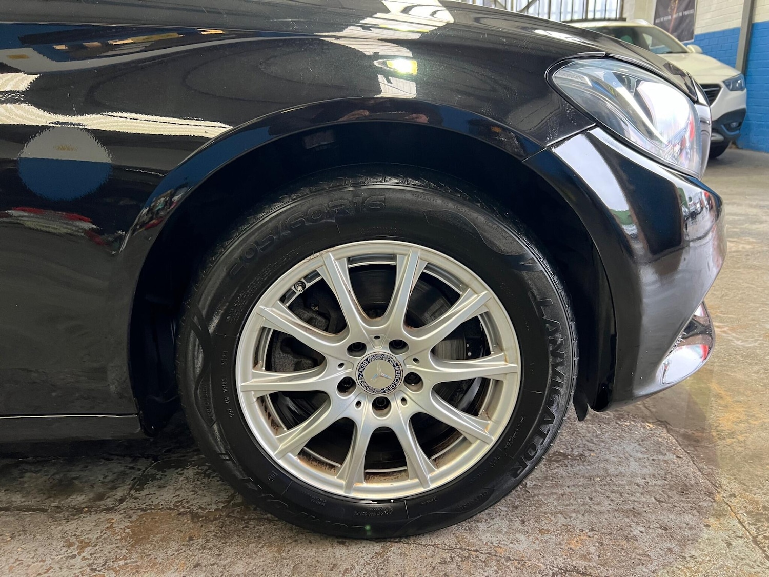 Used Mercedes-Benz C Class 2017 for sale - 77345433: Photo 17