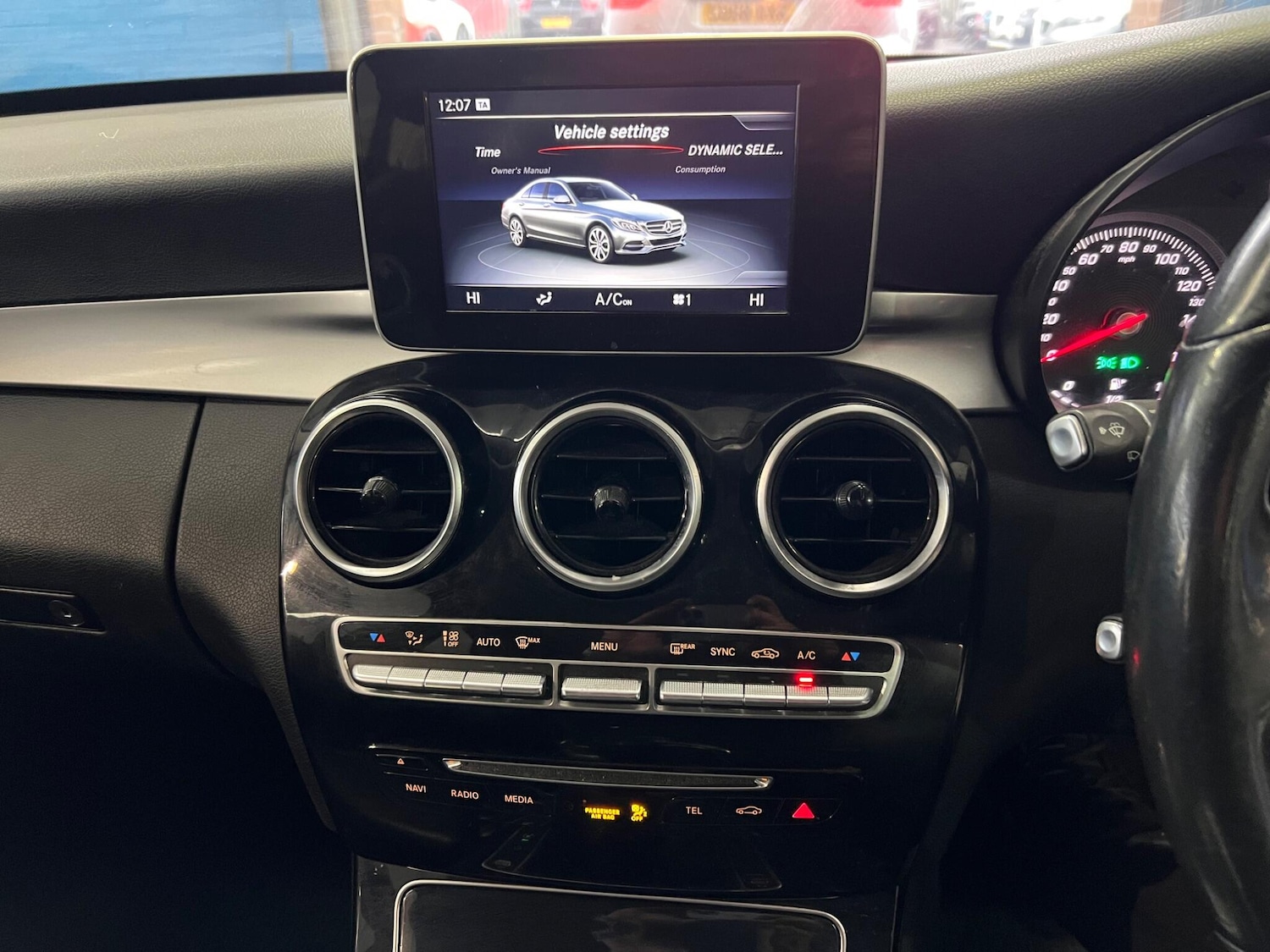 Used Mercedes-Benz C Class 2017 for sale - 77345433: Photo 18