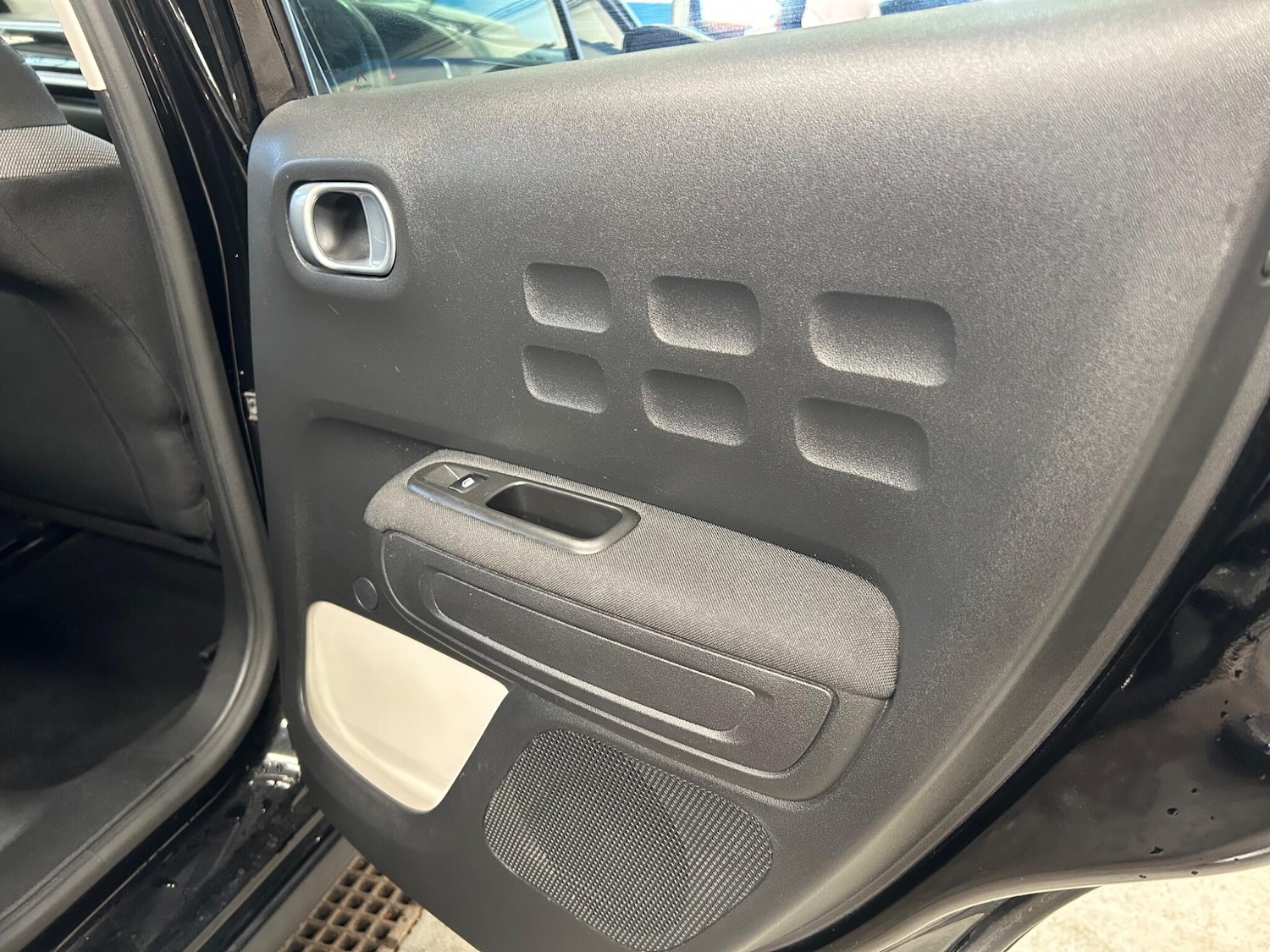 Used Citroen C3 2017 for sale - 77737143: Photo 24