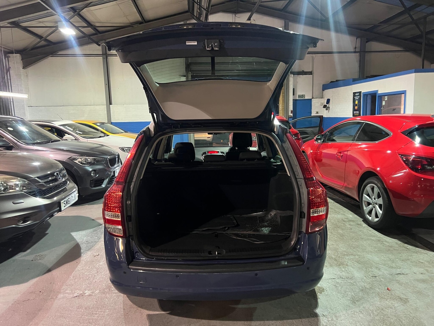 Used Kia Ceed 2010 for sale - 76965576: Photo 14