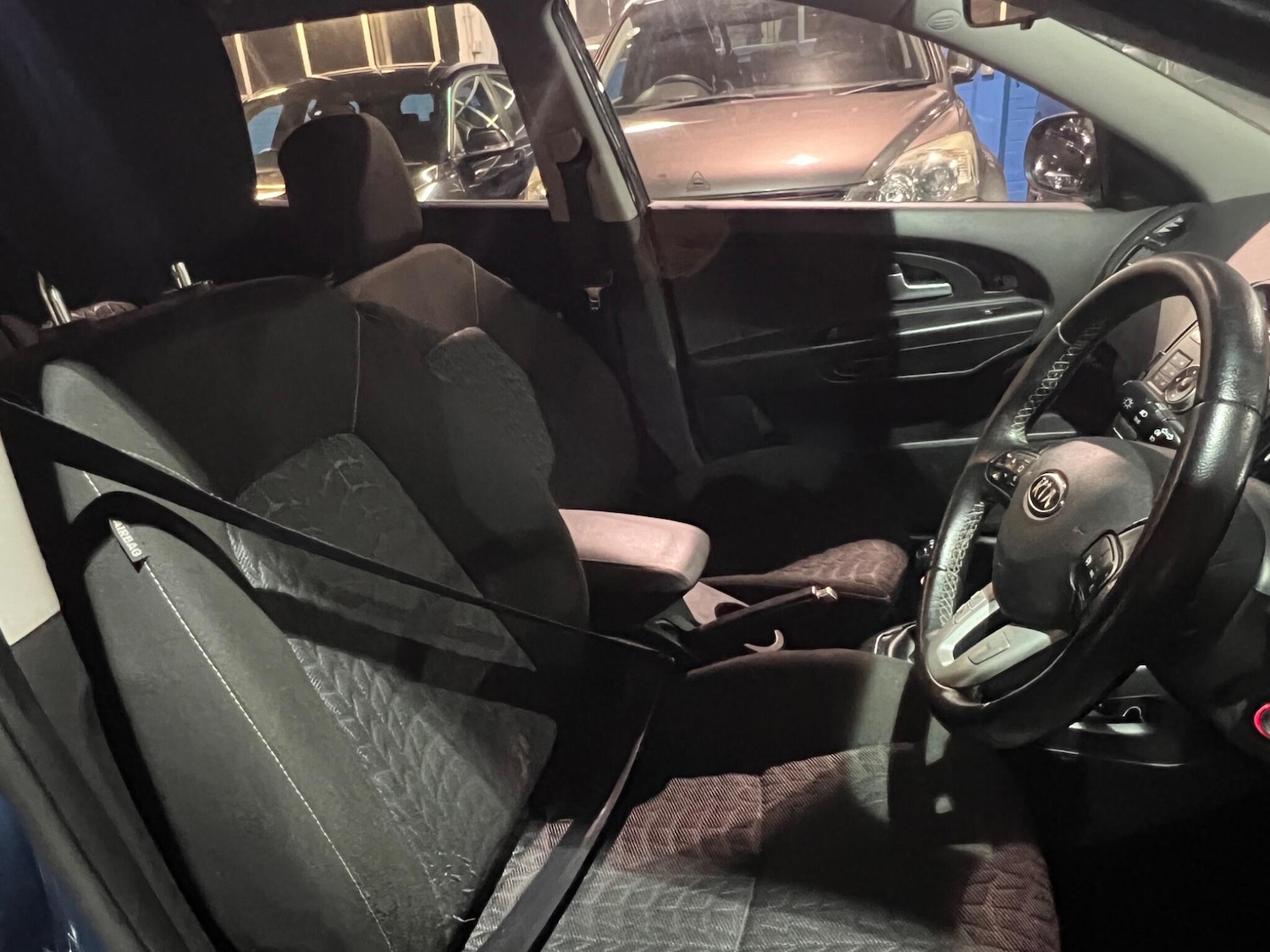 Used Kia Ceed 2010 for sale - 76965576: Photo 19